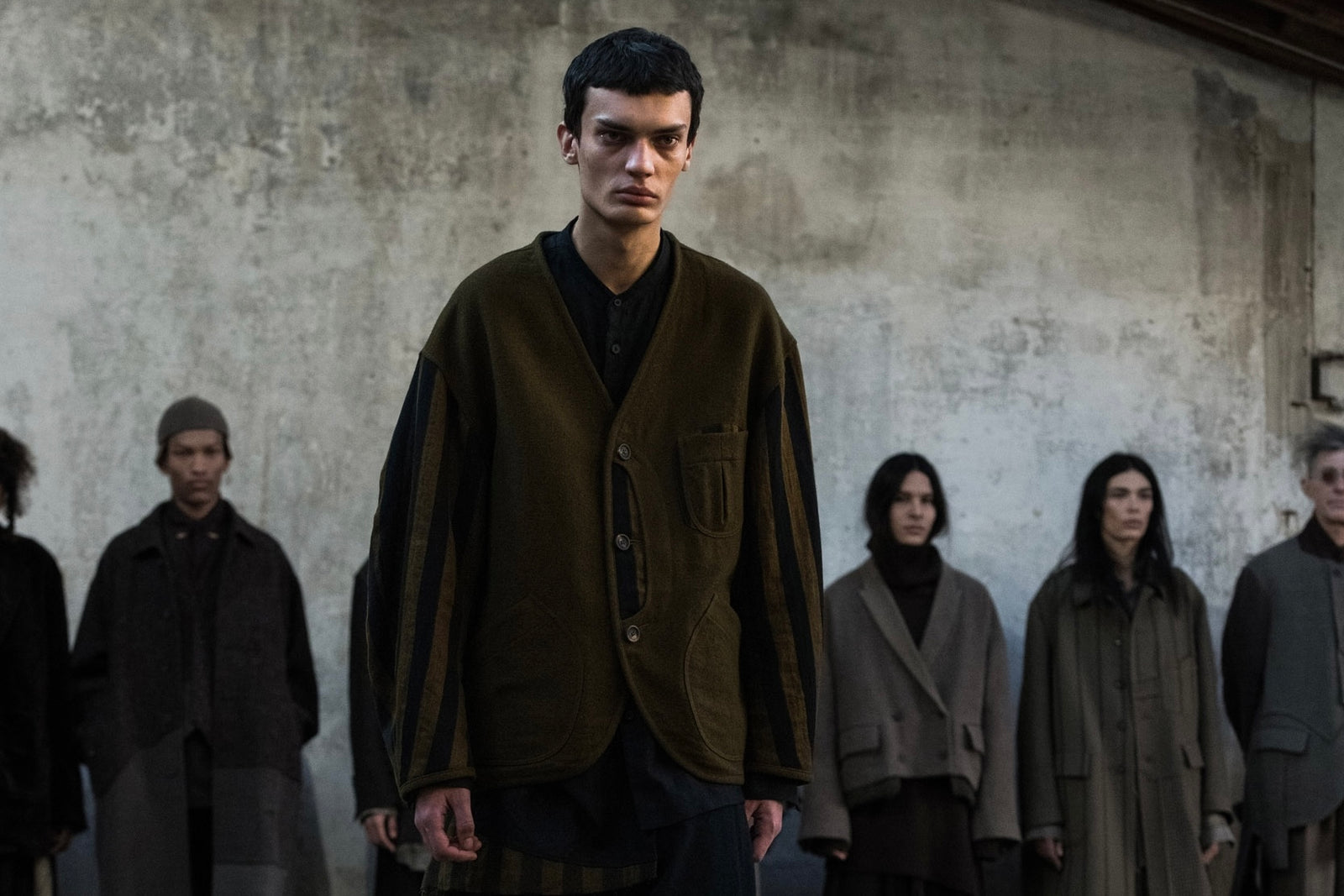 ZIGGY CHEN - FALL WINTER 23 – Lucentement