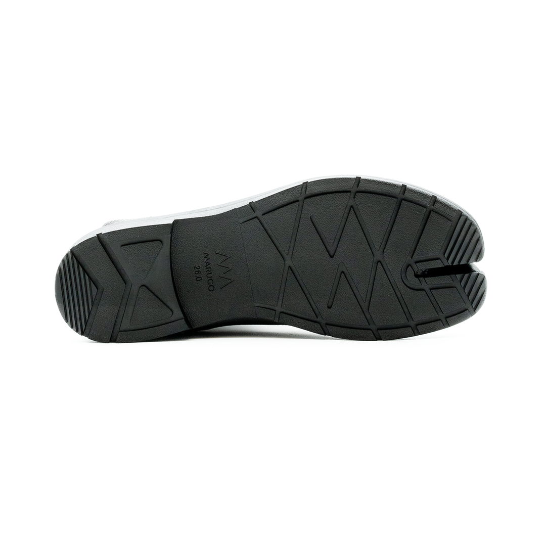 TABI BOOTS – Lucentement