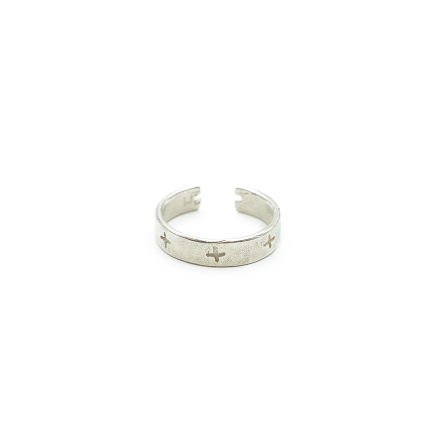 HAMMERED SILVER RING