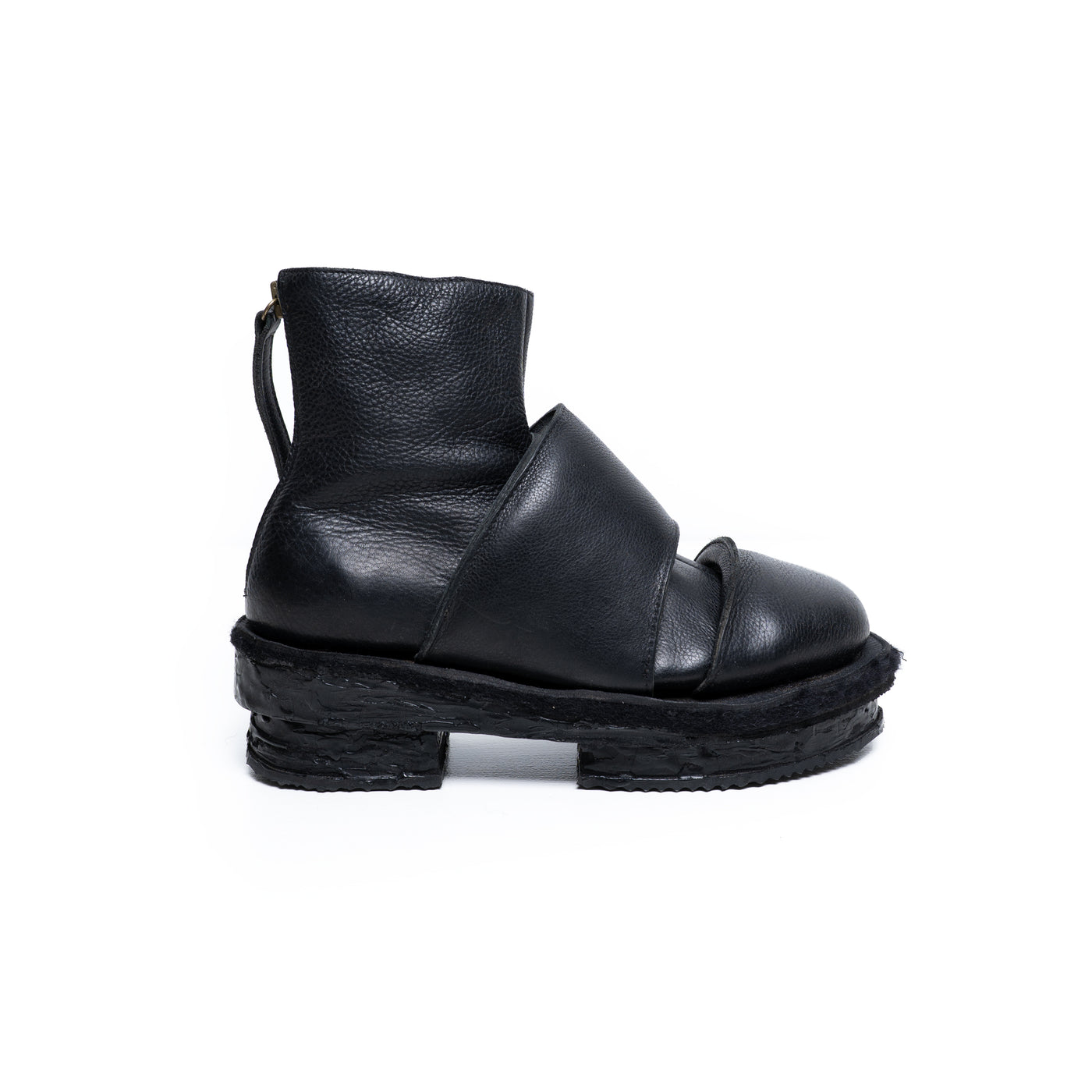 S036 BACK-ZIP BOOTS