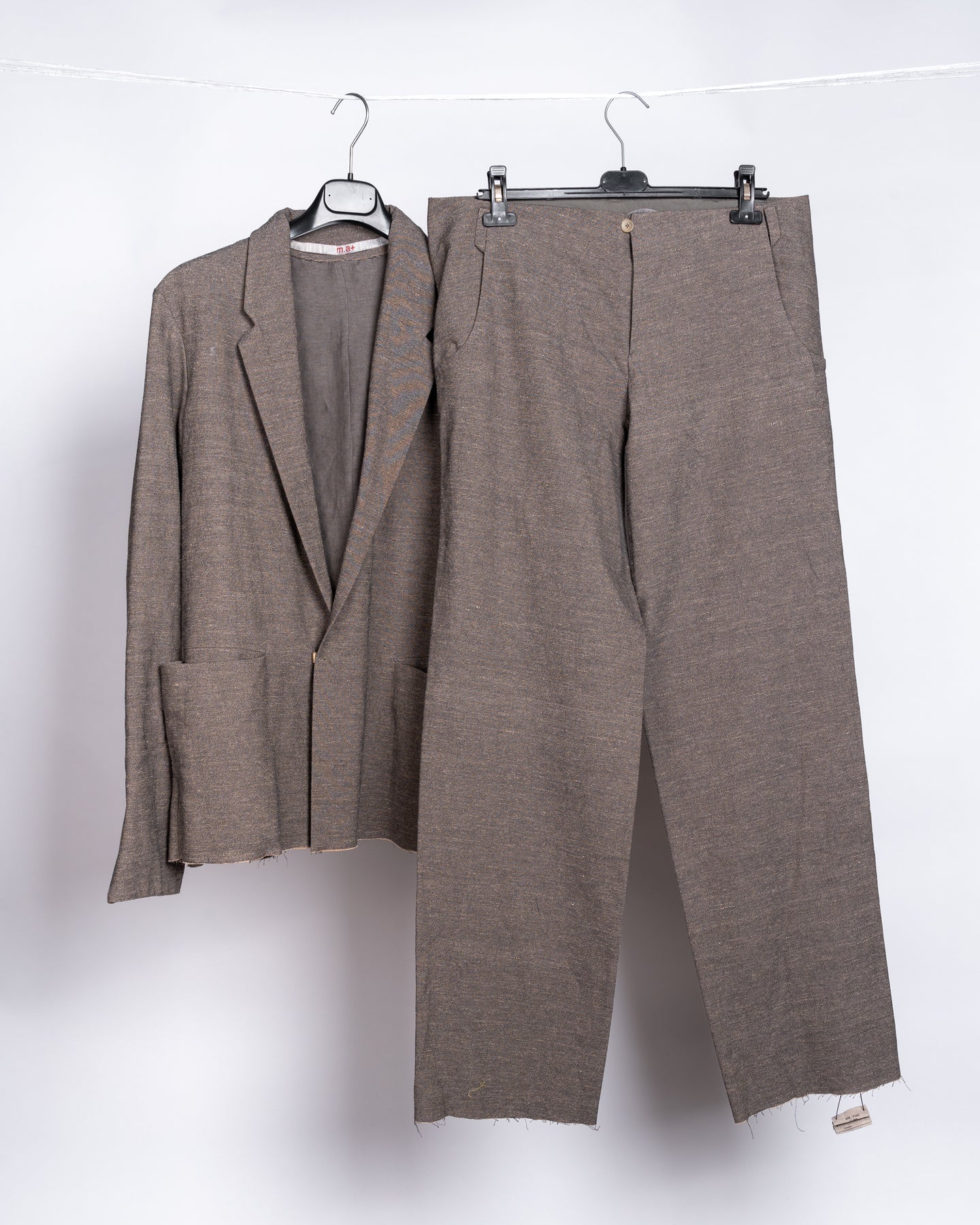 TAILORED TWO-PIECE SUIT – Lucentement